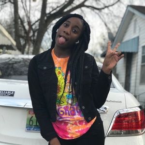 Meet your Posher, Darrien